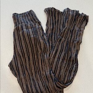 Billabong flare pants